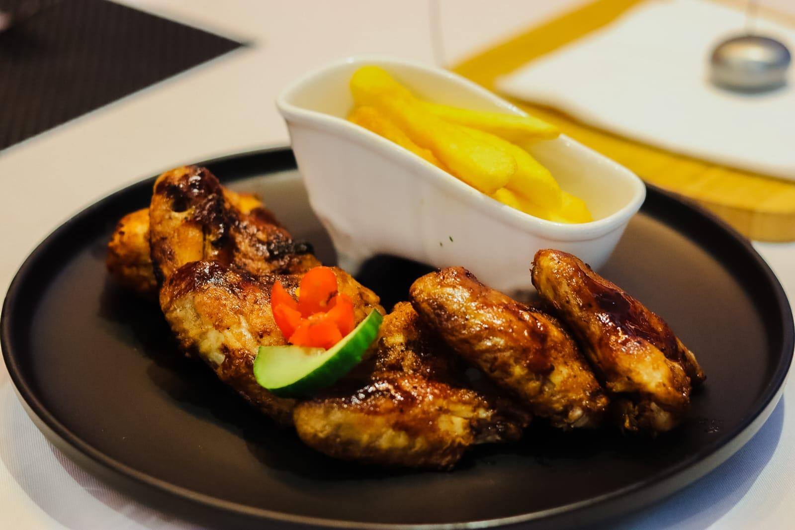 Flame-grilled lamb chops