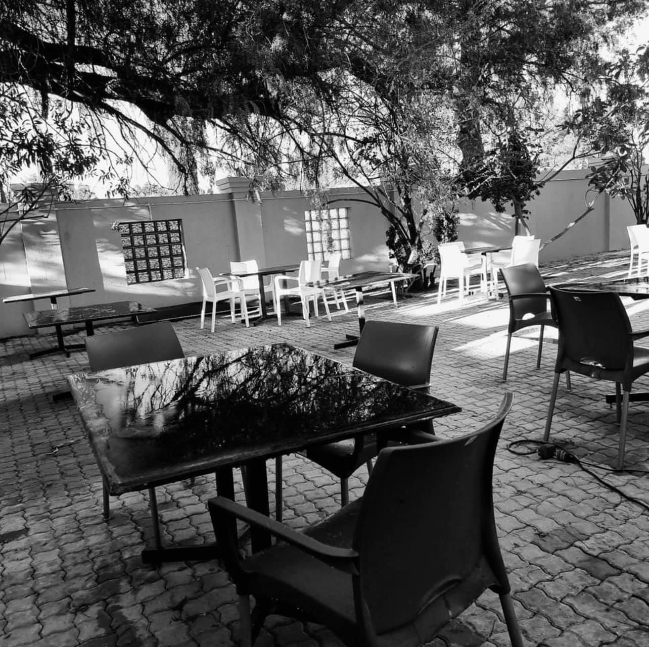 Bar and patio